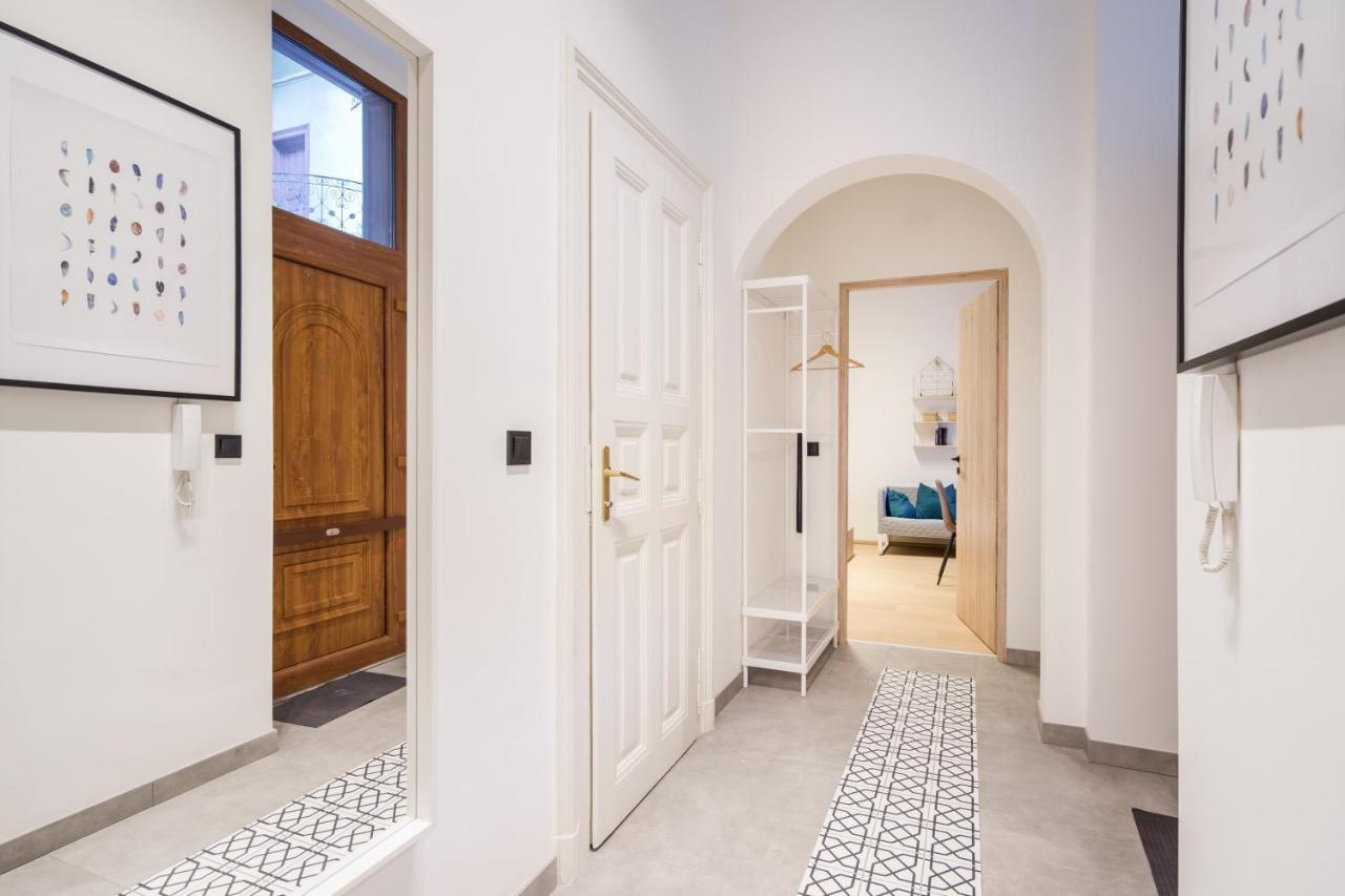 Apartment Downtown Budapest Ferenc 42 Buitenkant foto